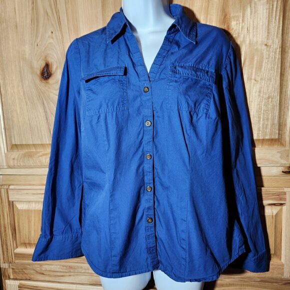 Women’s Button-Down Shirt Bundle – Size Small, Long Sleeve - Picture 2 of 13